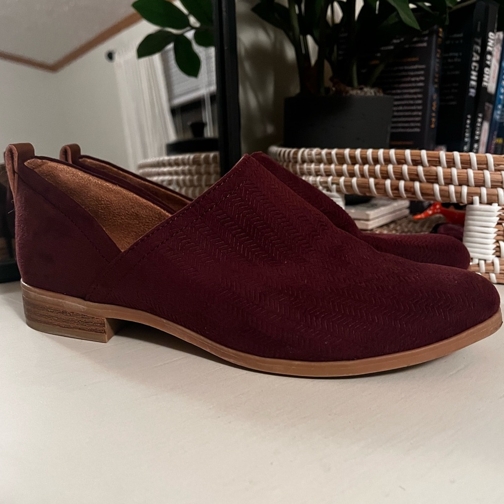 Dr. Scholl’s Ruler Shootie Maroon/Redwood Slip-On Size 6.5M